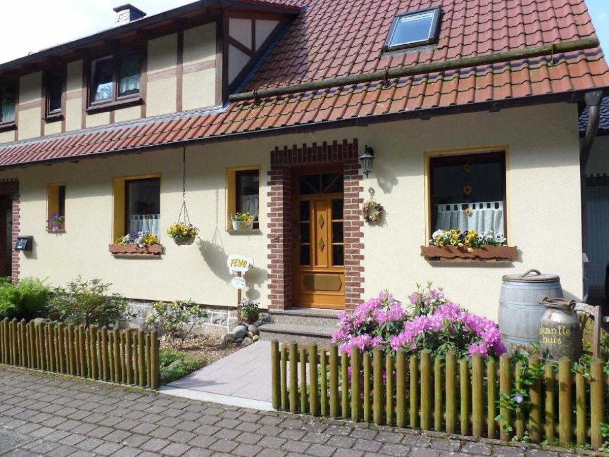 Quiet Holiday Home With Terrace Korbach Eksteriør bilde