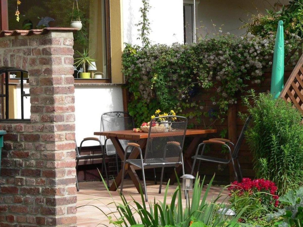Quiet Holiday Home With Terrace Korbach Eksteriør bilde